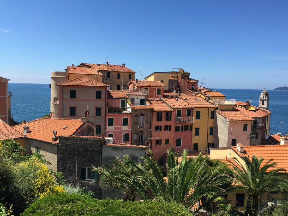 Amazing Apartment Tellaro Extérieur photo